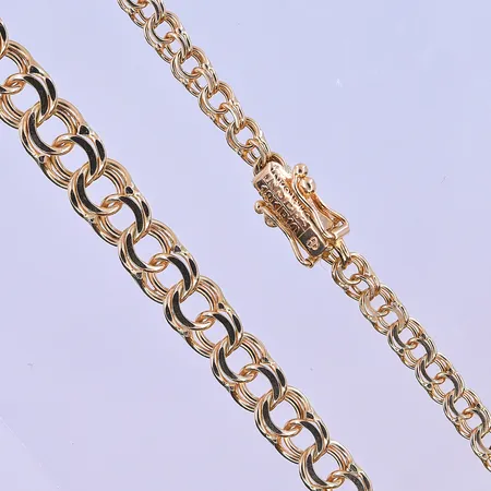 Collier doserad Bismarck längd 44 cm, bredd 4-7 mm 18K. Vikt: 16,1 g