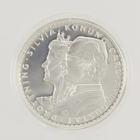 Minnesmynt Konung Carl XVI Gustaf Drottning Silvia, 19 juni 2001, 1976, 200kr,  200kr, 35mm, 925/1000 Silver 27,2g.
