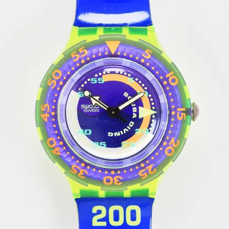Herrur Swatch Scuba Diver 200 Ø ca 38mm plast quartz gummiband batteribyte krävs plastetui 