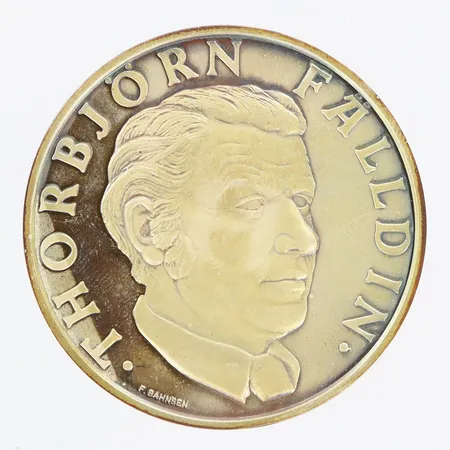 Medalj Sveriges Statsminister, Thorbjörn Fälldin, Ø45mm, 1976.09.19, numrerad 424/4000, Etui, garantibevis, 925/1000 silver Vikt: 50 g