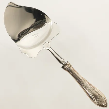 Osthyvel modell Tornedalen, längd 22cm blad i rostfritt stål silver 830/1000 Vikt: 80,7 g