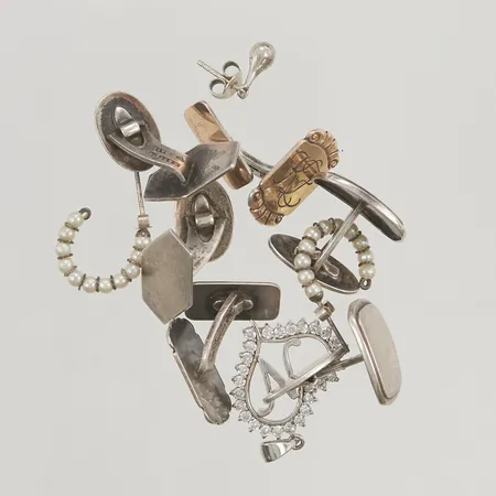 Diverse silversmycken defekt 830-925/1000 Silver 25,8g.