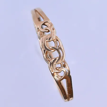 Ring Bismarck stl:19, bredd 2-4 mm 18K. Vikt: 0,9 g