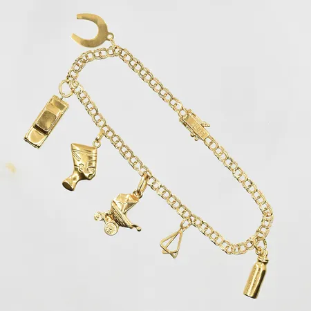 Armband Bismarck med 6 berlocker, längd 18½cm, länkens bredd 3mm, 18K. Vikt: 8 g