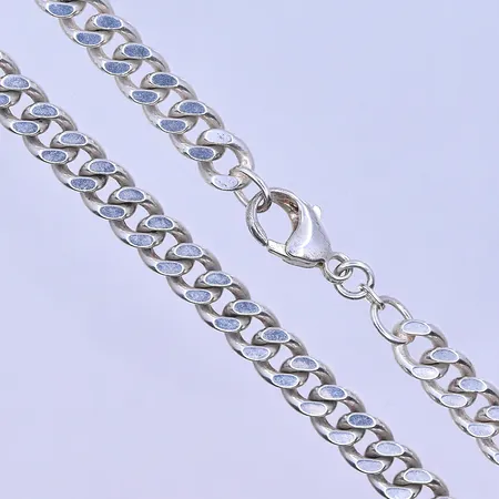 Kedja Pansar längd 51 cm, bredd 7 mm silver 925/1000. Vikt: 62,3 g