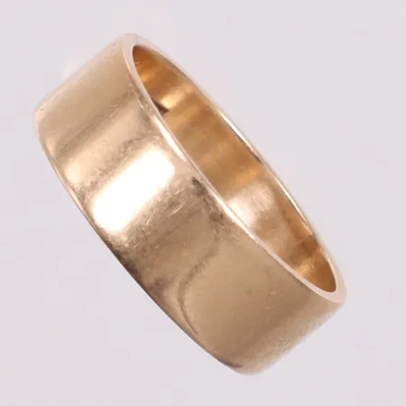 Ring slät stl 16½ bredd 6,2mm M.K:S Guldsmedsatelier Ab år 1964, 18K Vikt: 5,6 g