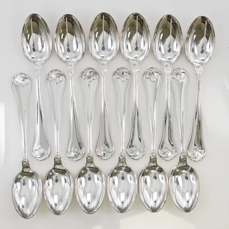 12 Matskedar 18cm, nya i plastfickor, 830/1000 bruttovikt med plastfickor 646,8g.