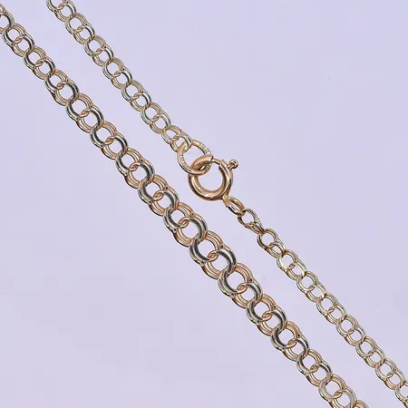 Collier doserad Bismarck längd 44 cm, bredd 3-5 mm 18K. Vikt: 5 g