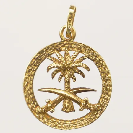 Hänge Saudiarabiens riksvapen längd inkl ögla 31mm, bredd 22mm 18K Vikt: 3,9 g