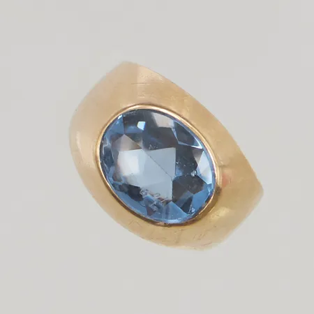 Kedja 13¾cm bredd 11mm syntetisk spinell, 18K 3,3g.