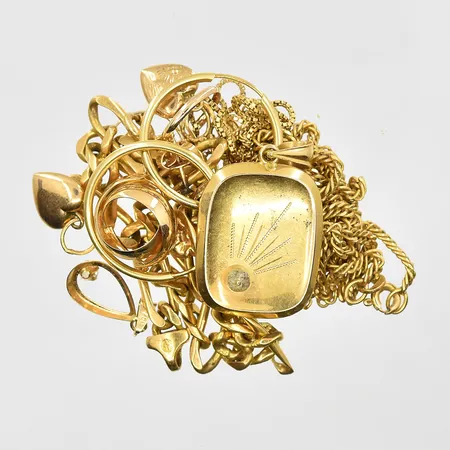 Diverse defekt guld med sten, 18K. Vikt: 36,2 g