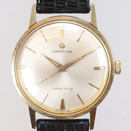 Herrur Certina Waterking, manuell, Ø34mm, något repigt glas, läderband, gravyr, 14K i boett Vikt: 36,2 g
