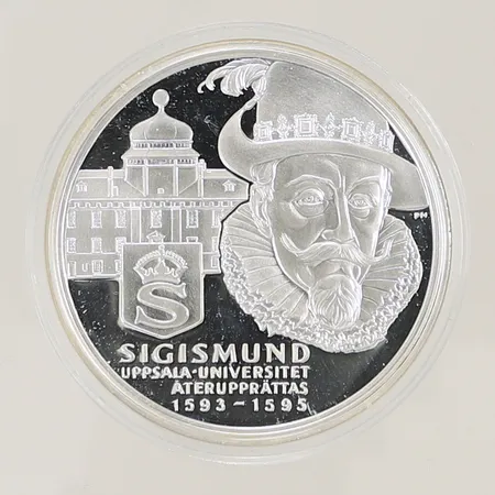 Silvermynt "Sigismund Uppsala Universitetet upprättas 1593-1595" Kungariket Sverige, Ø 36mm, bredd 3mm, i plastetui, Silver 925/1000, 27,4g Vikt: 27,4 g