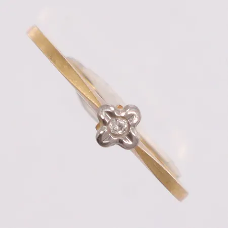 Ring stl 16¾ diamant 1x ca 0,005ct 18K Vikt: 1,2 g