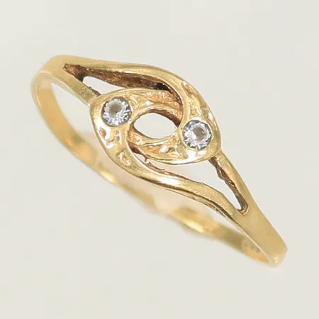 Ring med vita stenar, defekt, 14K, 1,2g Vikt: 1,2 g