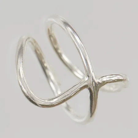 Ring stl:17¾ stämplad am, 925/1000 Silver 4,4g.