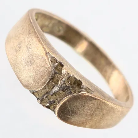 Ring stl:16¾ bredd: 2,5-6,5mm, 835/1000 silver Vikt: 2,1 g