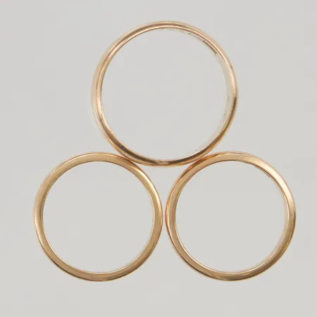 3 Ringar med gravyr, 18K 12,7g.