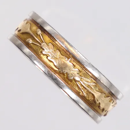 Ring, stl:19¼, bredd 6mm, gravyr, vitguld/rödguld, 18K Vikt: 7 g
