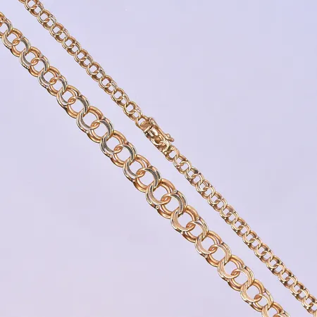 Collier doserad Bismarck längd 44,5 cm, bredd 3-7 mm 18K. Vikt: 10,3 g