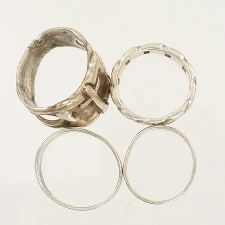 4 ringar ojämna/defekta, silver 925/1000-delar 30,9g