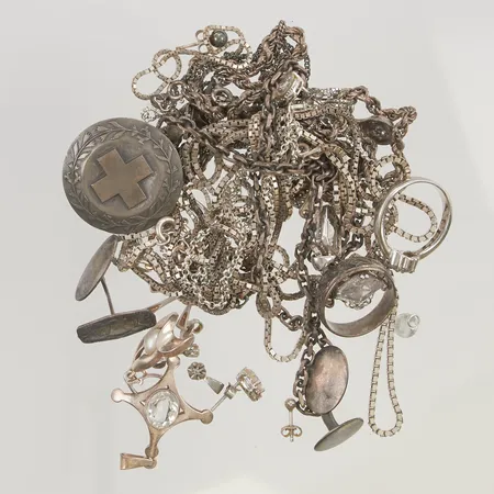 Diverse silver delvis defekt 830-925/1000 Silver 120,7g.