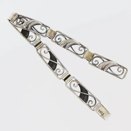 Armband längd 19,5cm bredd 9mm, svensk importstämpel, silver 830/1000 Vikt: 11,4 g