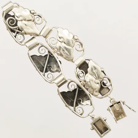 Armband längd 20cm, bredd 15,7mm gravyr silver 830/1000 Vikt: 18,8 g