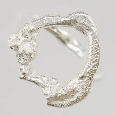Ring stl:16½ stämplad am, 925/1000 Silver 6,0g.