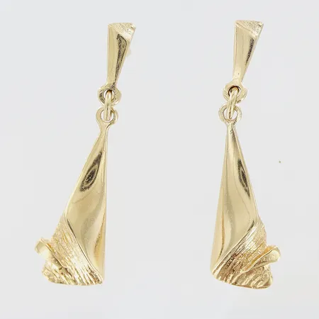 Örhängen 25x6mm 18K Vikt: 1,9 g