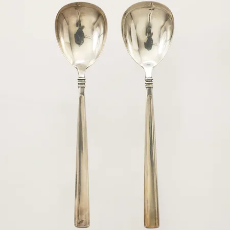 Två syltskedar längd 14cm år 1972 Mema Guld & Silver Ab silver 830/1000 Vikt: 35,9 g