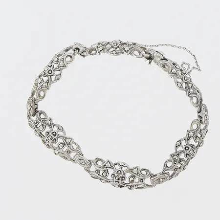 Armband med markasiter längd ca 17cm, bredd 9mm, silver 830/1000 Vikt: 16,5 g