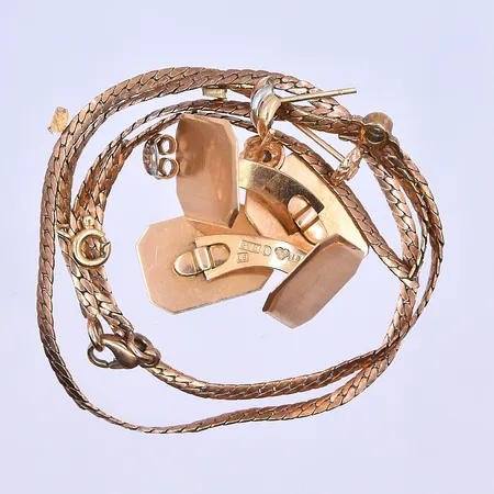 Diverse guld, 18K. Vikt: 15,8 g
