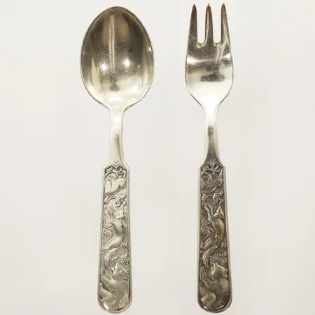 En sked och en gaffel längd 13cm personlig gravyr, David-Andersen silver 830/1000 Vikt: 44,7 g