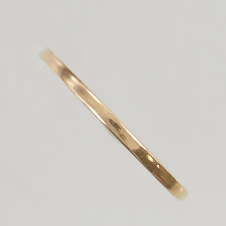 Ring stl:17½ bredd 1,6mm 18K 2,3g.