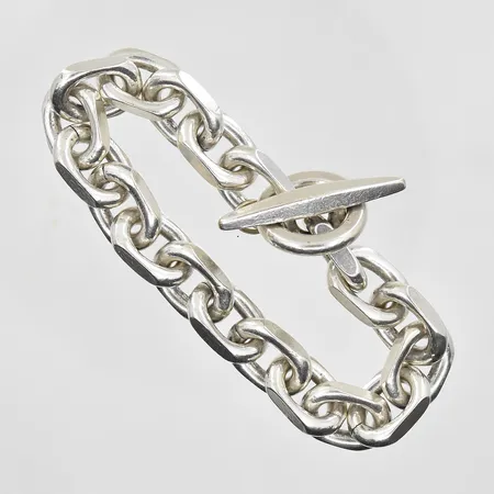 Armband Ankar längd 21½cm, bredd 11mm, T-lås, silver 925/1000. Vikt: 92,9 g