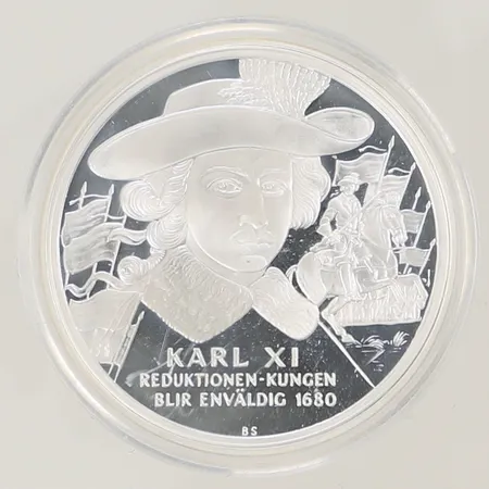 Silvermynt Karl XI "Reduktionen - Kungen blir enväldig 1680" Kungariket Sverige, Ø 36mm, bredd 3mm, i plastetui, Silver 925/1000, 27,4g Vikt: 27,4 g