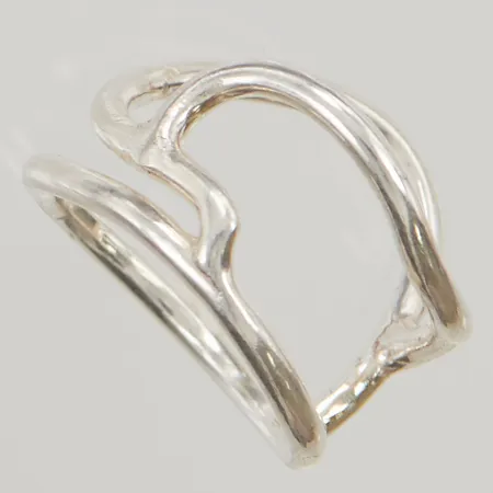 Ring stl:17 stämplad am, 925/1000 Silver 4,7g.