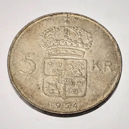 Mynt 5kr Gustaf VI Adolf Sveriges Konung år 1954 Ø34mm silver 400/1000, 18g.