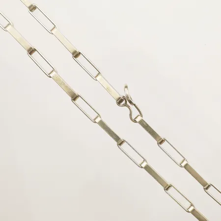Collier Karl-Ingemar Johansson längd 63cm, bredd 6,9mm år 1977 silver 830/1000 Vikt: 84,7 g