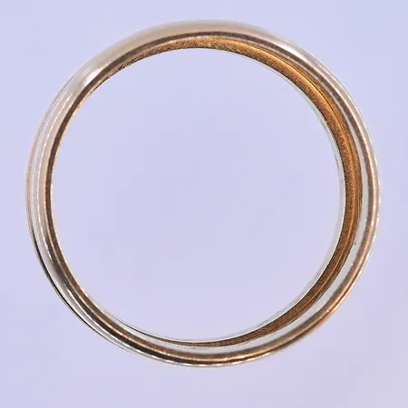 Ringar, graverad 18K. Vikt: 9,2 g