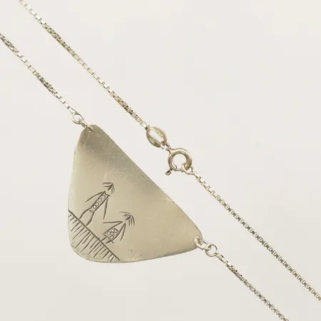 Kedja Venezia med integrerat hänge, motiv med etsade figurer längd 44,5cm, bredd 1,3-39mm silver 925/1000 Vikt: 6,4 g