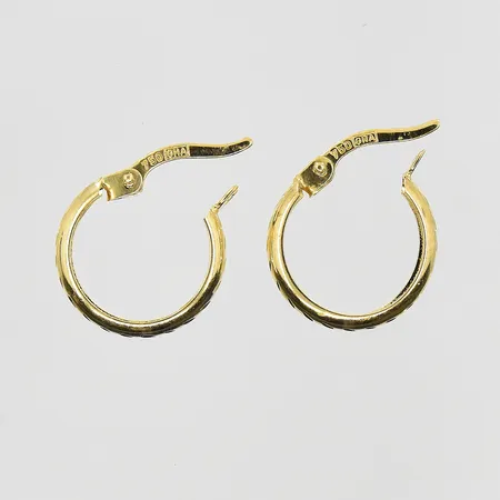 Örhängen GHA Ø13mm, bredd 3mm, 18K. Vikt: 1 g