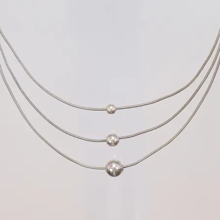 Halscollier, längd 40cm, bredd 1-8mm, 925/1000 silver Vikt: 14,2 g