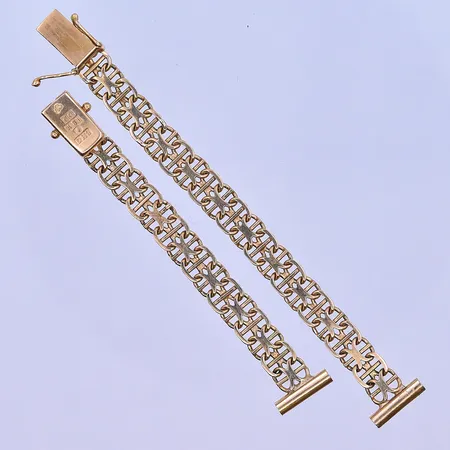 Klocklänk längd 15 cm, bredd 6 mm 18K. Vikt: 9 g