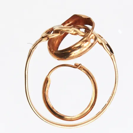 Diverse guld, defekter, 18K. Vikt: 2,5 g