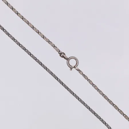 Kedja längd 64,5cm bredd 1,6mm, silver 830/1000 Vikt: 7,5 g