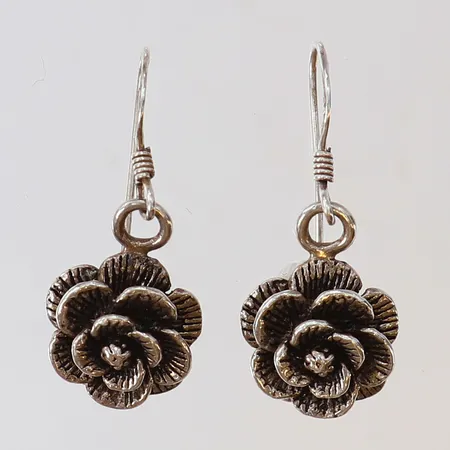 Örhängen blommor 31x13mm silver 925/1000 Vikt: 5,7 g