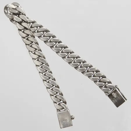 Armband Pansar längd: 19,3cm, bredd: 9mm, silver 925/1000 Vikt: 43,2 g