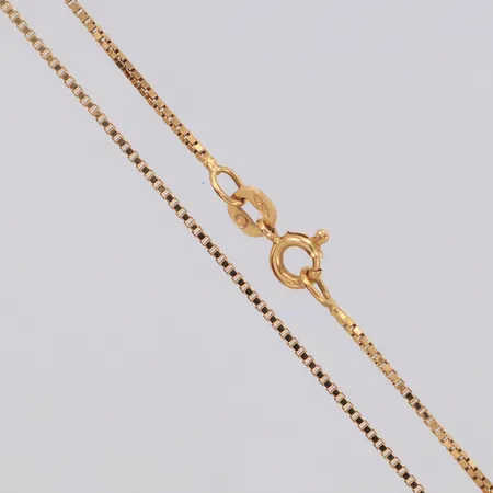 Kedja Venezia längd ca 42,5cm, bredd 1mm, 18K Vikt: 3,4 g